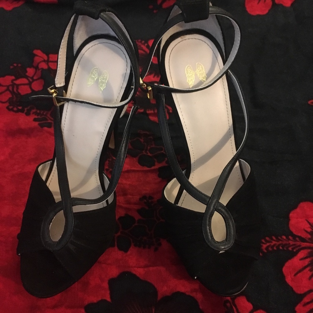 Victoria’s Secret Heels